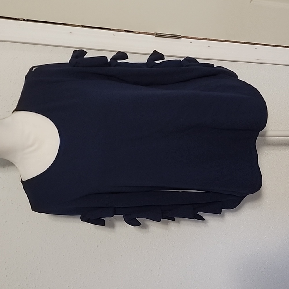 BOW SLEEVE DETAIL LONG SLEEVE